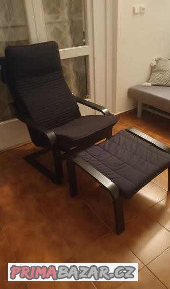 ikea-poang-s-podnozkou-rezervace