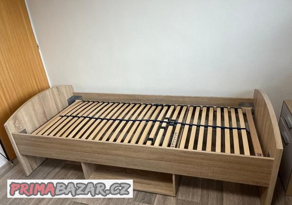 postel-matrace-rosty-zasuvky