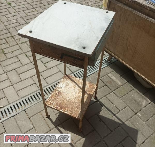 prodam-stolek
