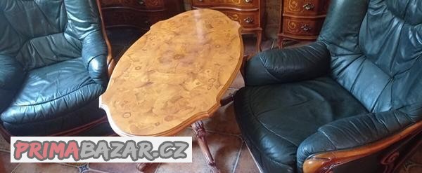 kozena-kresla-a-konferencni-stul
