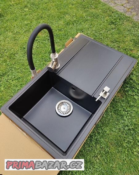 granitovy-drez-s-flexi-baterii-novy