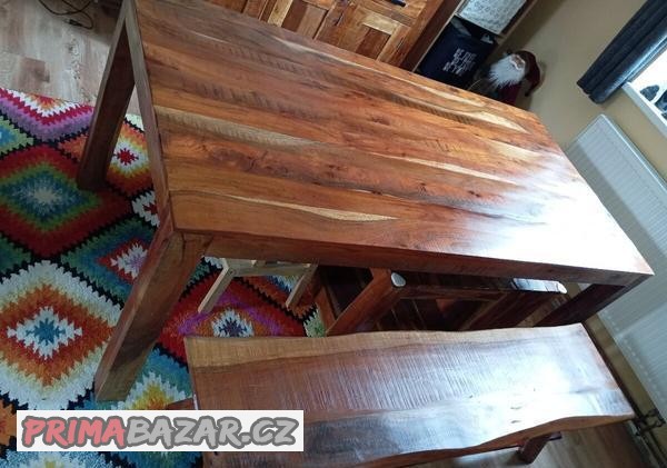 masivni-jidelni-stul-2-lavice-guru