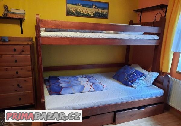 detska-patrova-postel-masiv