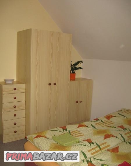 skrin-satni-a-2-komody