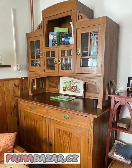 Starožitný secesní sekretář/ knihovna/ cesta do Narnie