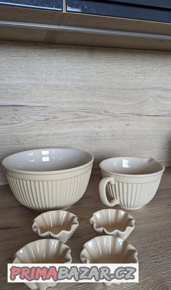 keramicke-misy-set-ib-laursen