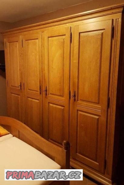 celomasivni-dubova-loznice