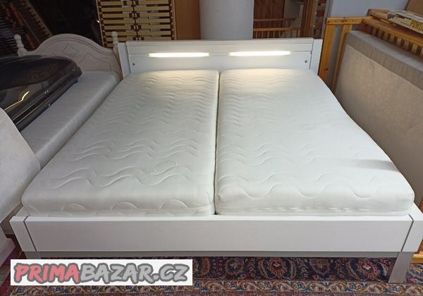 prodam-krasne-moderni-letiste-s-osvetlenim-180-x-200-cm