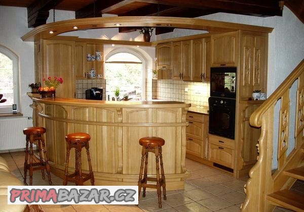 prodam-rustikalni-kuchyn-s-barem