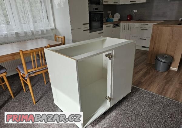 prodam-nepouzitou-kuchynskou-skrinku-delky-90-cm