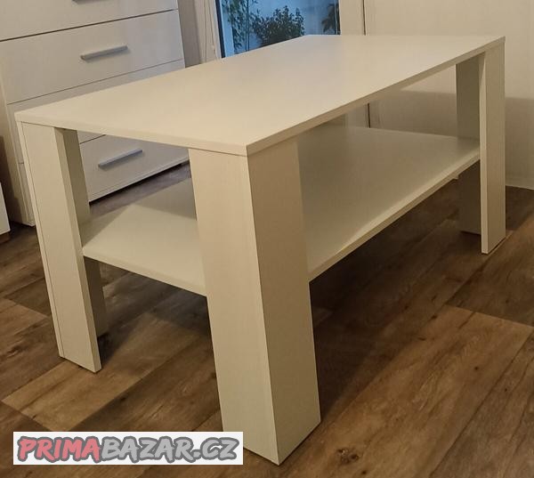 konferencni-stolek-bily
