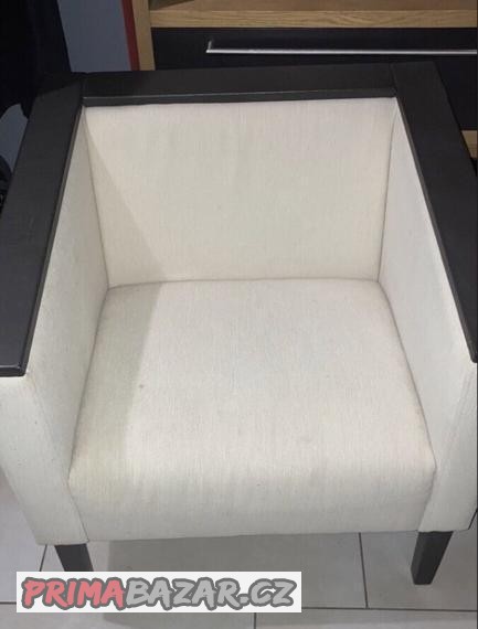 kreslo-tezke-kvalitni