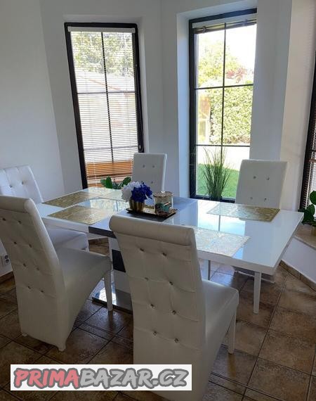 jidelni-stul-se-zidlemi-cena-za-vse