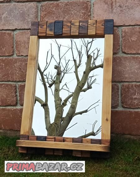 zrcadlo-v-drevenem-ramu-60x95cm-drevena-mozaika