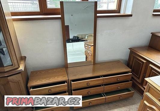 102-komoda-dve-komody-vedle-sebe-zdrcadlo