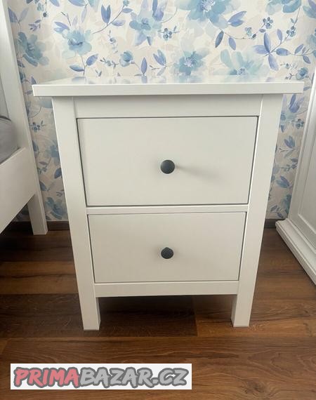 hemnes-nocni-stolky
