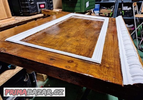 historicke-postele-cela-pelesti-4ks