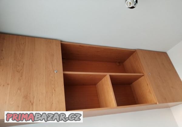 skrin-208-2x71-1x30-5-a-dvoje-uzamykatelne-dvere