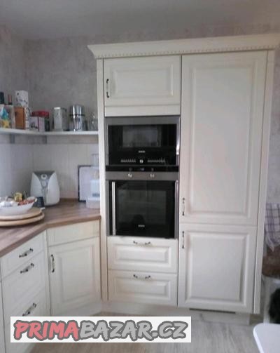 kuchyne-v-moderne-venkovskem-stylu-0504-12