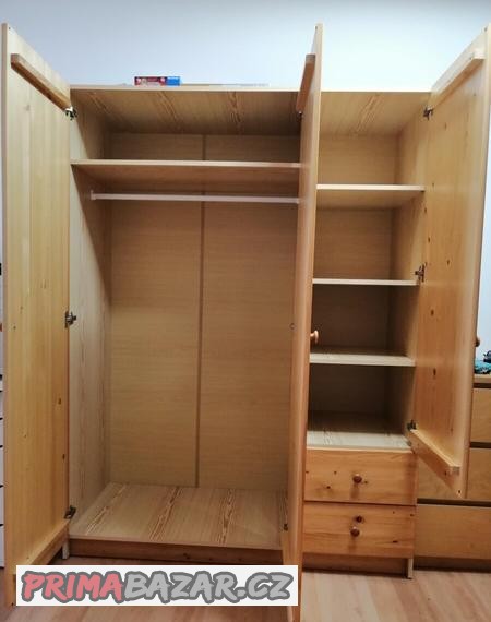 satni-skrin-135-53-180-z-idea-nabytk