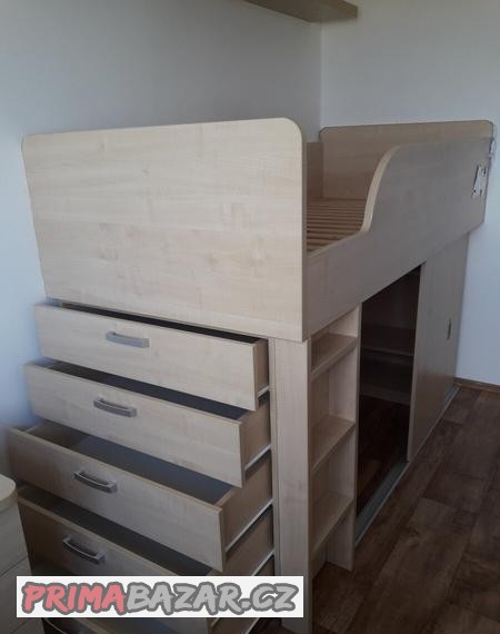 detska-patrova-postel-z-masiv-psacim-stolem-5-x-supliky