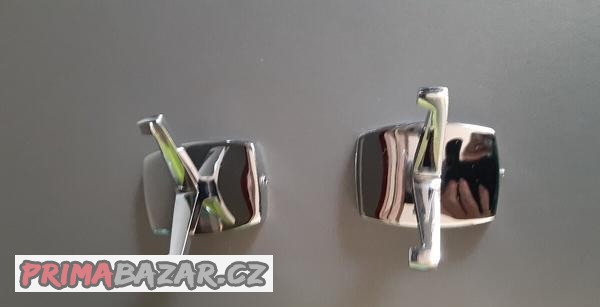 Prodám koupelnové doplňky