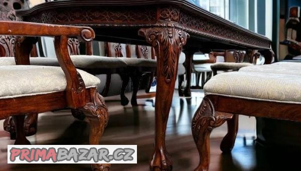 jidelni-sestava-chippendale-rozkl-stul-10-zidli-js6-52