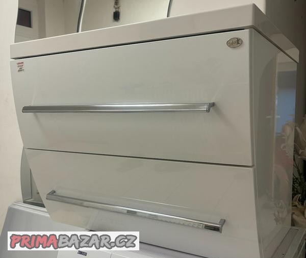 koupelnova-skrinka-s-umyvadlem-70cm-lesk-nova
