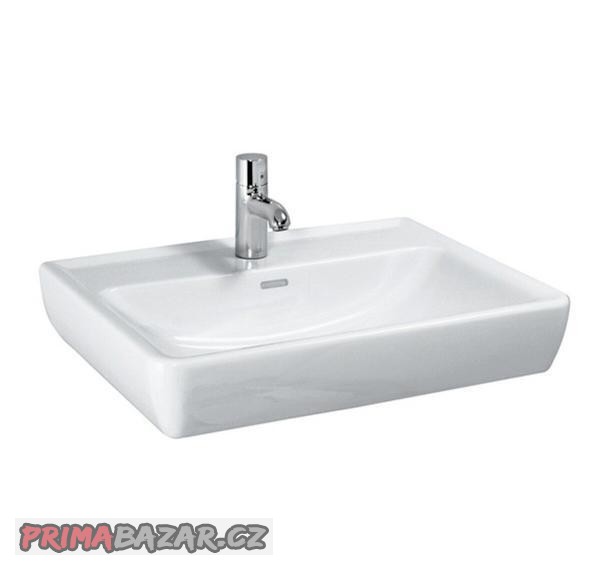 umyvadlo-laufen-pro-60x48-cm-s-otvorem-pro-baterii