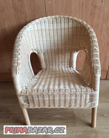 detske-proutene-kreslo