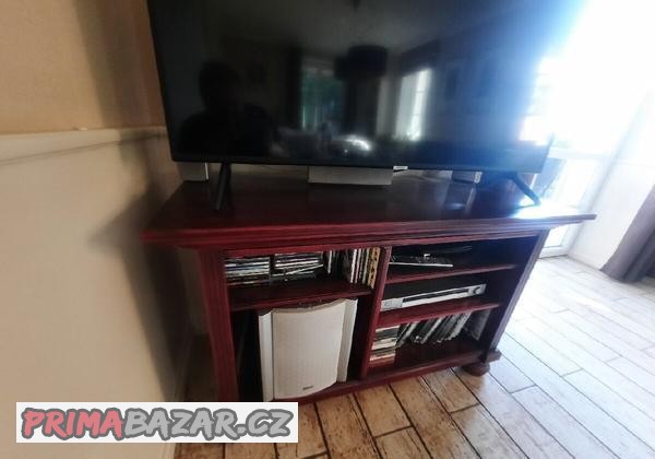 tv-skrinka