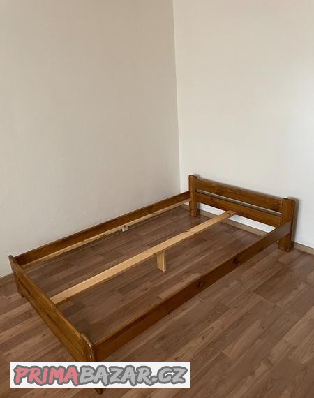 masivni-postel-s-loznou-plochou-120x200-cm