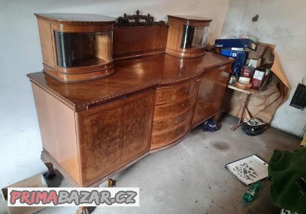 Starožitný sekretář