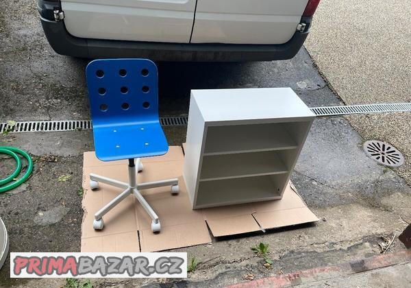 prodam-zidli-a-polici-ikea