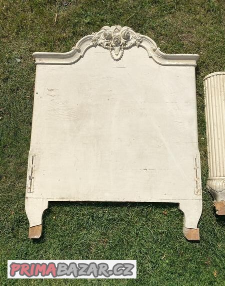 postel-stara-postel-starozitna-postel-stary-nabytek