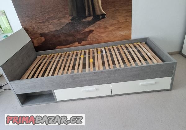 postel-200x90-leskla-bila-a-seda