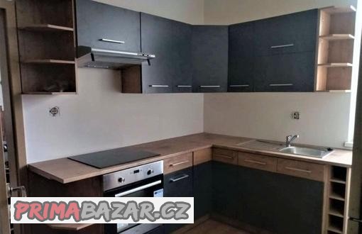 kuchyneprotebe-moderni-sestava-vigo-220-185cm