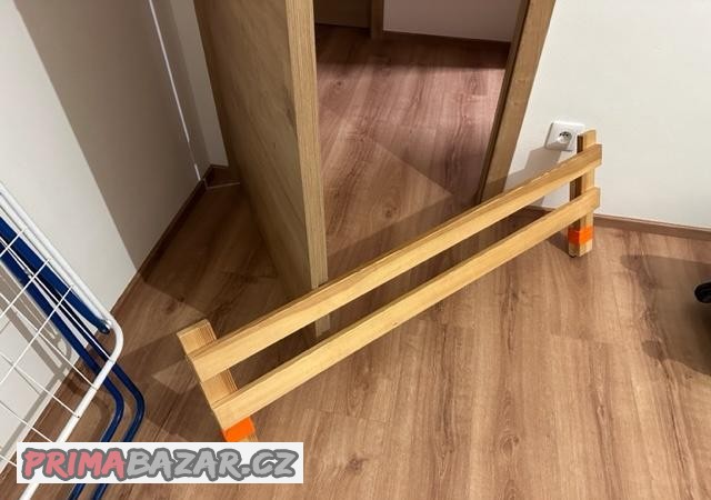 detska-zabrana-do-postele-z-masivu