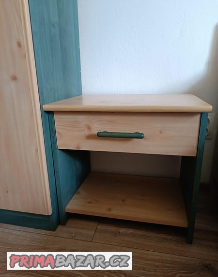 Stůl, noční stolek, skříňka