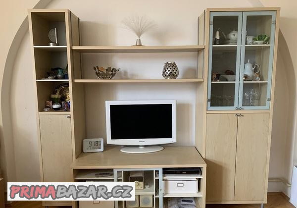 ikea-magiker-tv-stolek-police-komody-obyvaci-stena