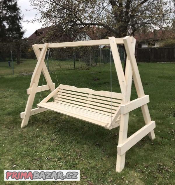 Zahradní houpačka bez stříšky