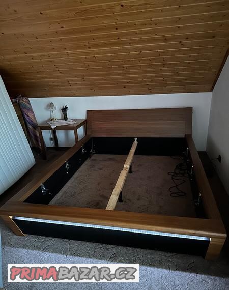 novy-ram-postele-150x200