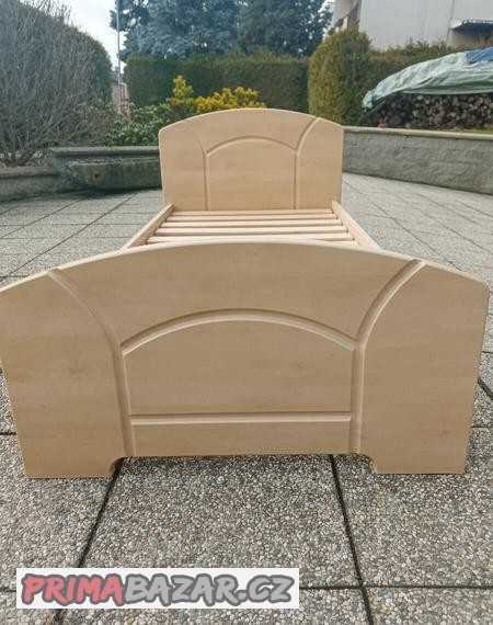 postel-90x200-cm-vcetne-rostu