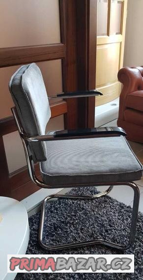 zidle-k-psacimu-stolu-model-ridge-kink-rib