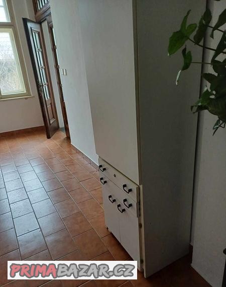 legendarni-nitka-skrinka-na-siti