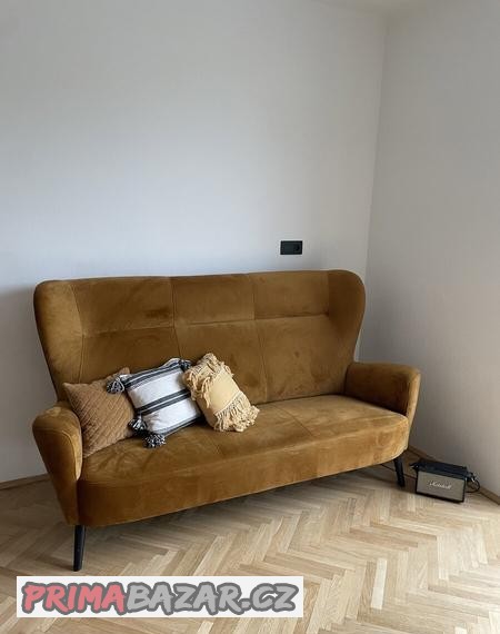 pohovka-next-trimistna