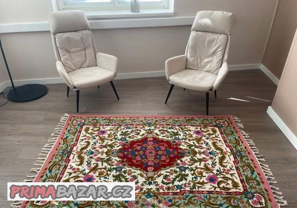 rucne-vyrabeny-vlneny-koberec-z-himalaje-floral-world