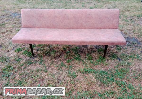 sedacka-miroslav-navratil