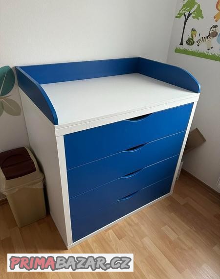 komoda-s-prebalovacim-pultem