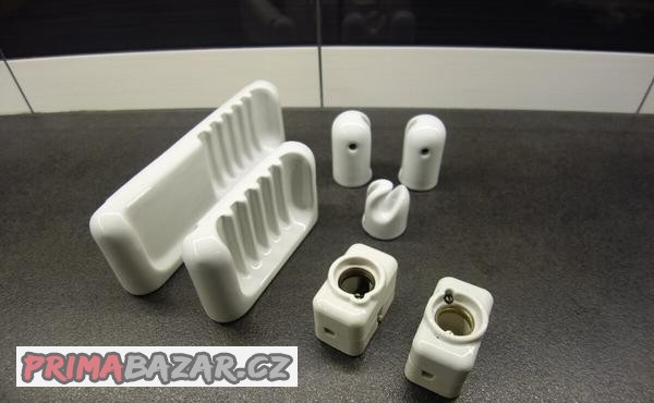 Retro koupelnové doplňky